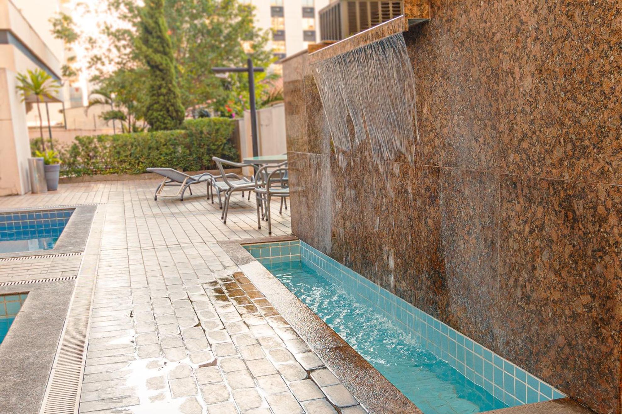 Apartamento Flat Maravilhoso Em Frente Ao Aeroporto De Congonhas - H1601 *